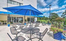 Stunning Hot Springs Condo On Lake Hamilton!